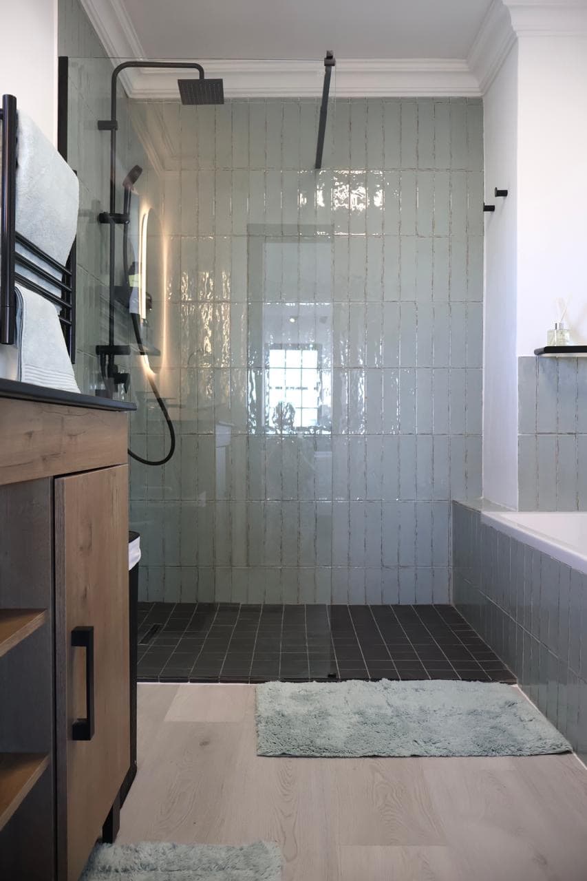 Modern Kloof Apartment - Image 10