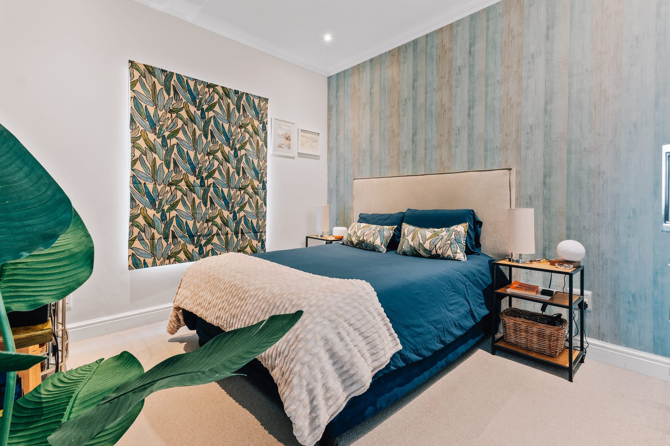 Vibrant Kenilworth Apartment - Image 9